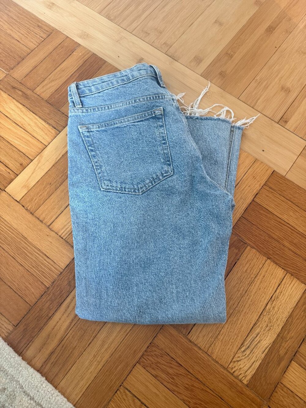 Topshop Straight Leg Light Wash Raw Hem Jeans W28 L30 Size 6 Blue Denim